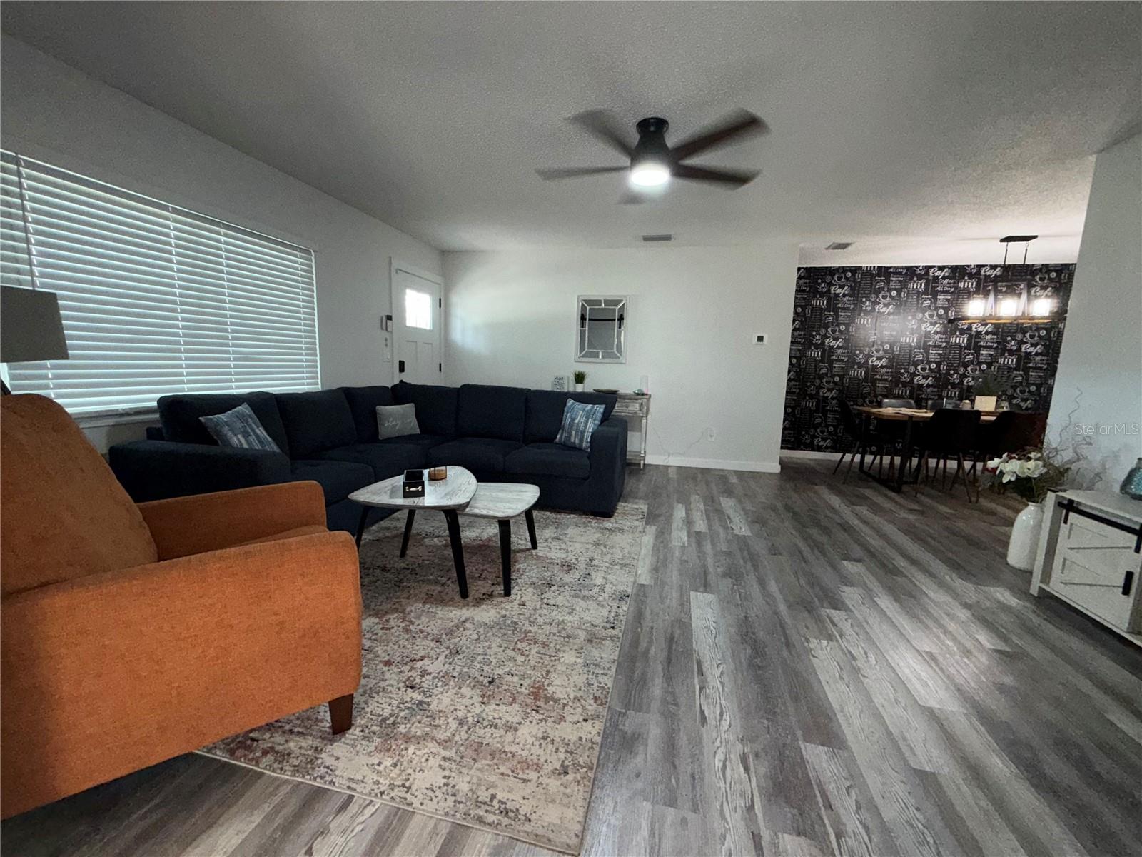 DE SOTO LAKES - Residential