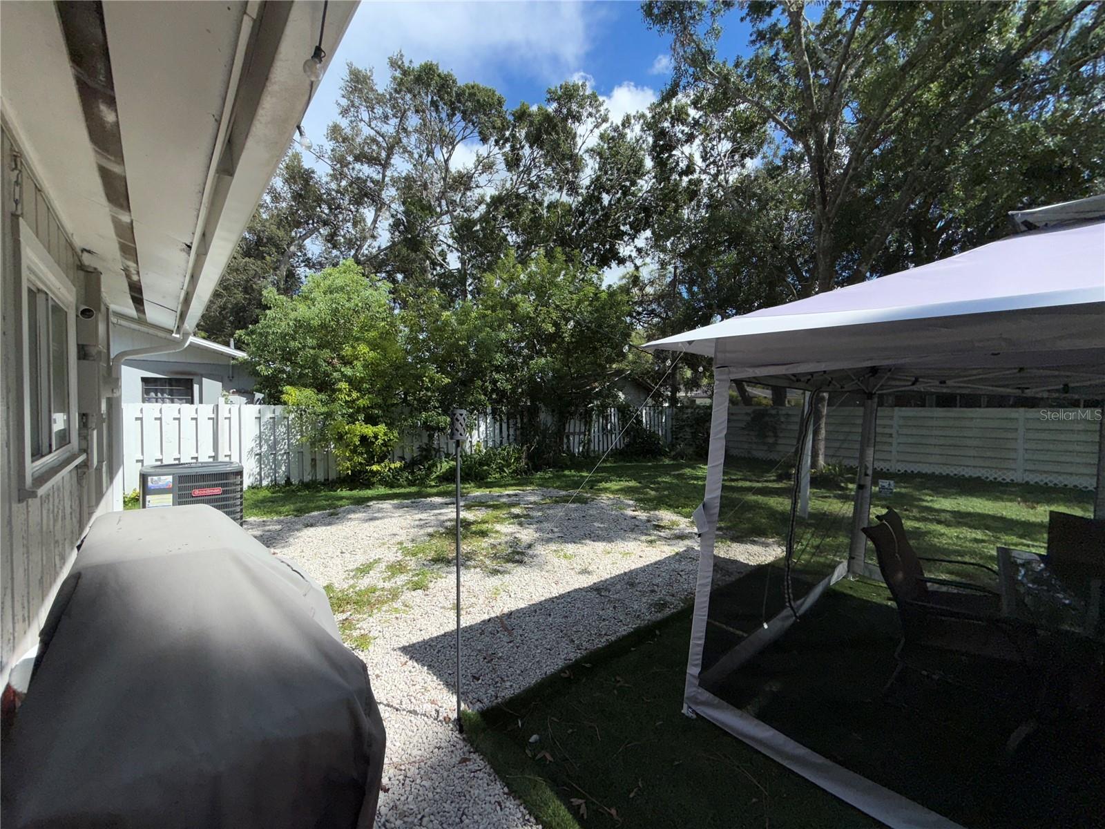 DE SOTO LAKES - Residential