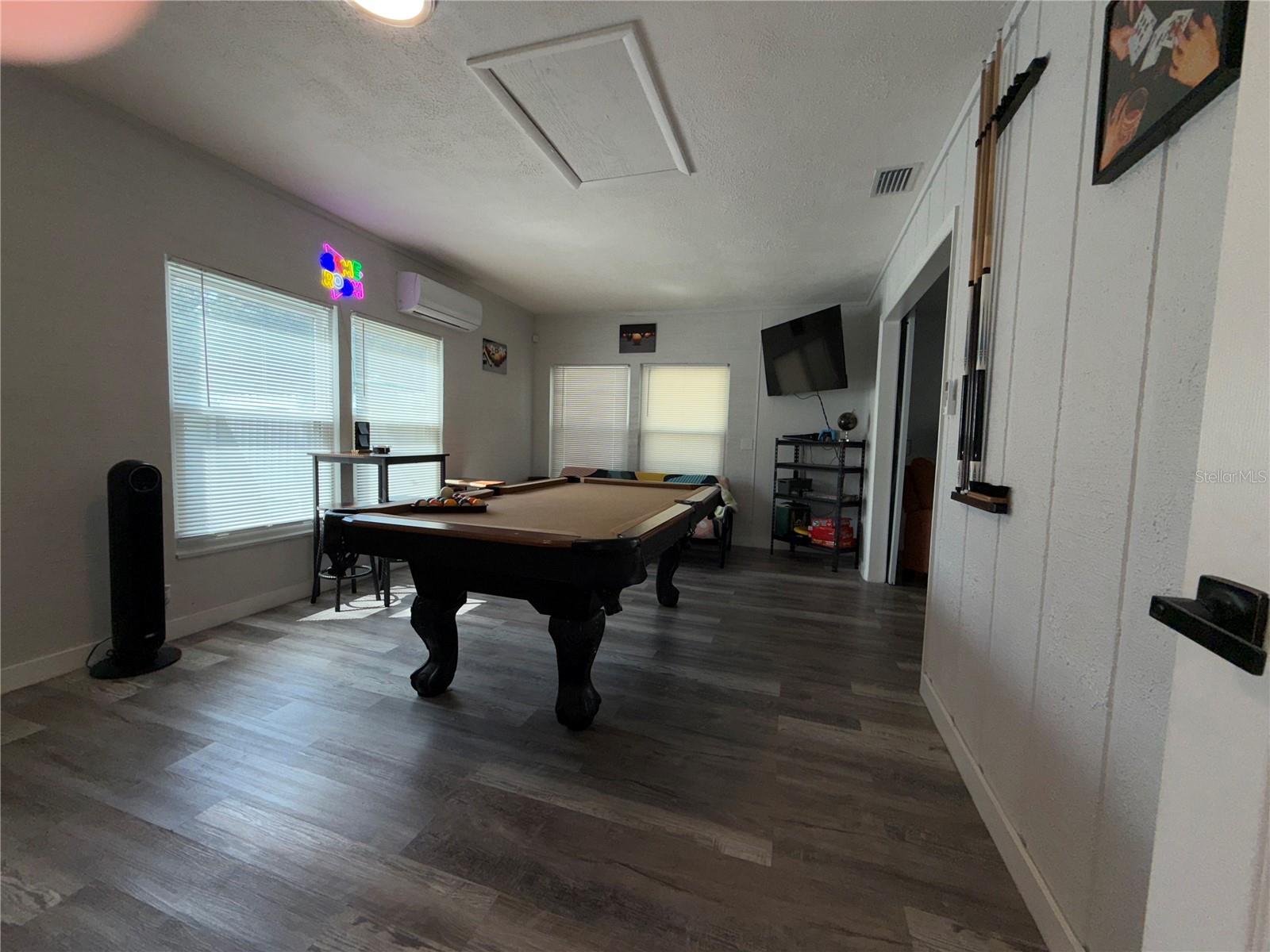 DE SOTO LAKES - Residential