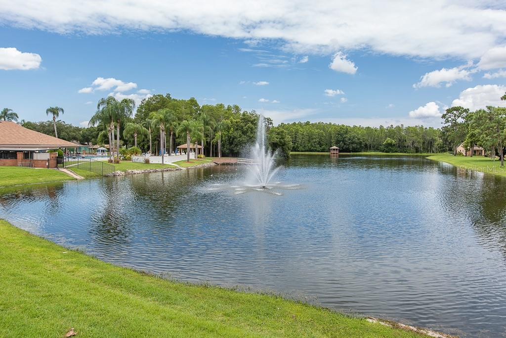 HERITAGE LAKE - Residential