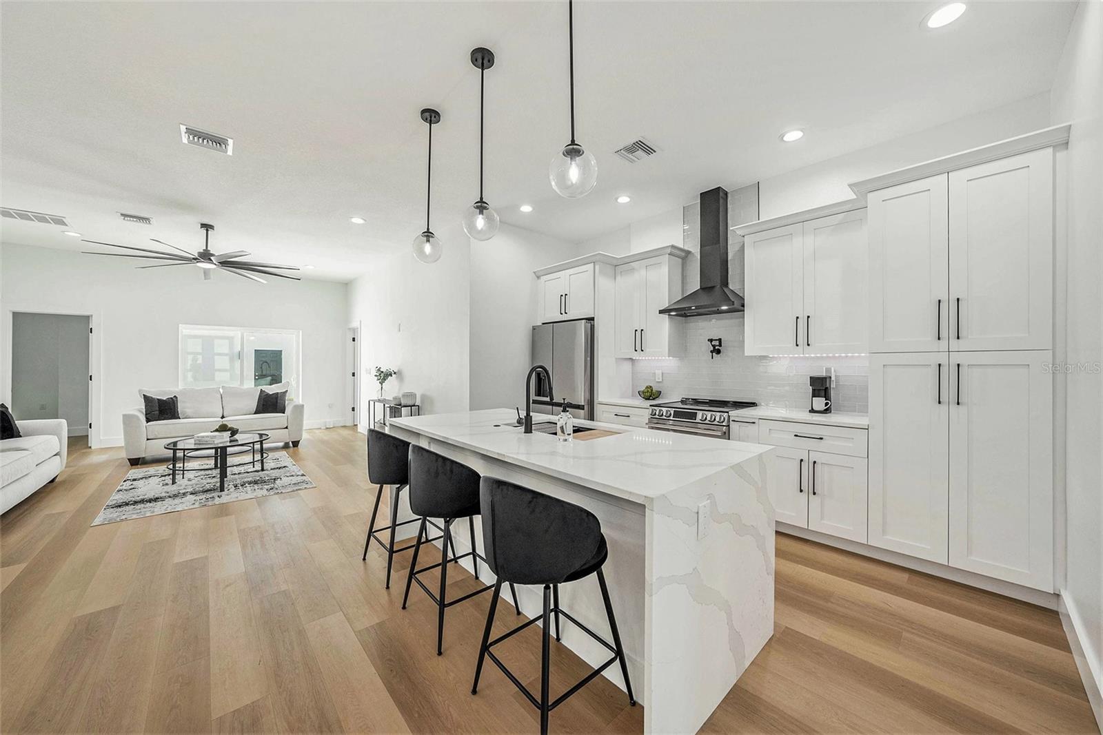 PARK'S SUB, JOHN M. - Residential