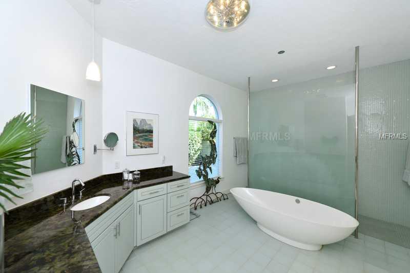 BIRD KEY - Residential