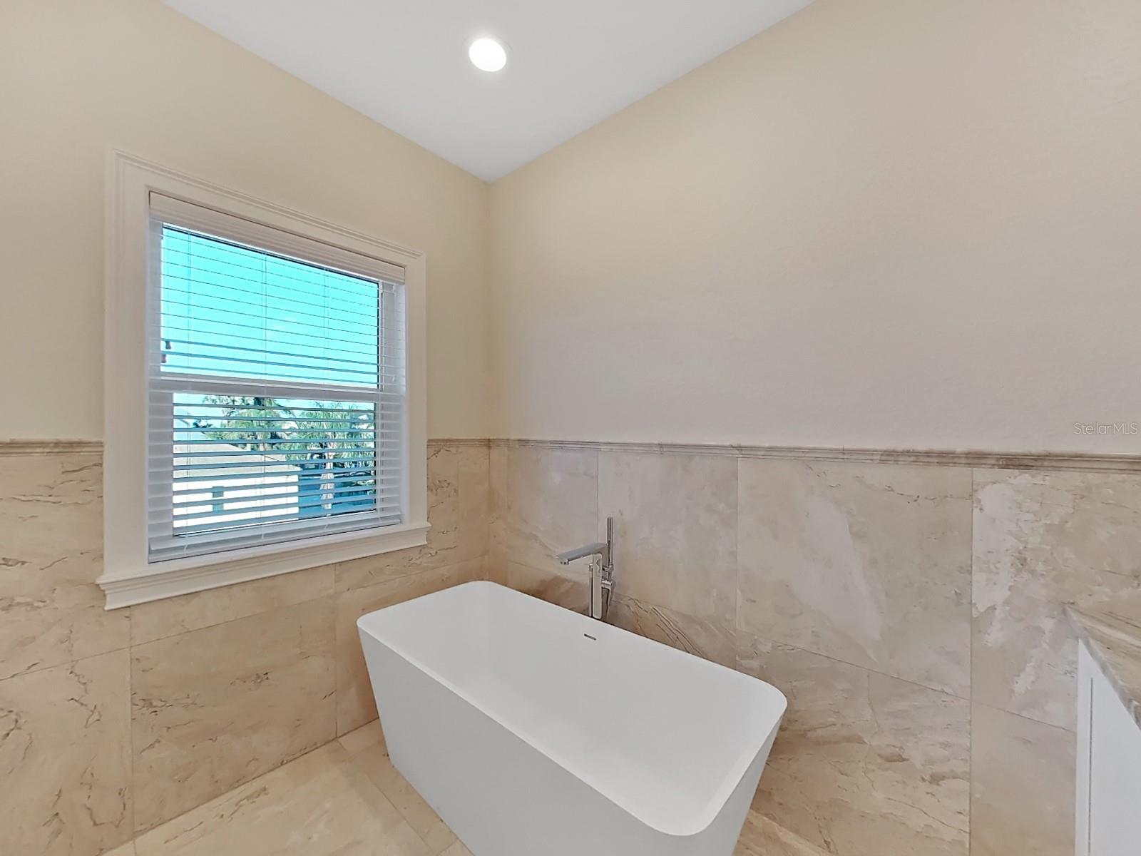 HARBOR BLUFFS SEC 4 - Residential