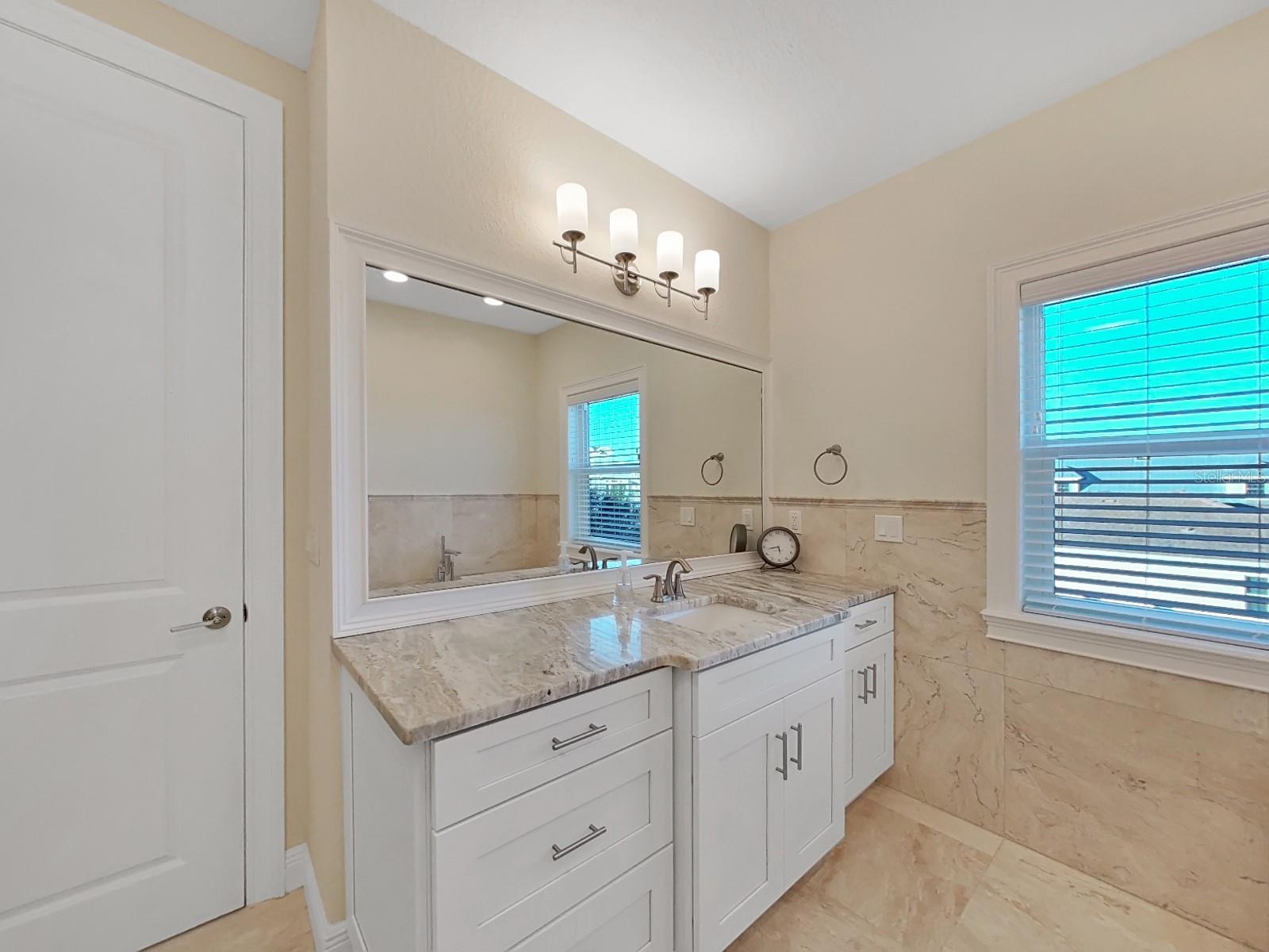 HARBOR BLUFFS SEC 4 - Residential