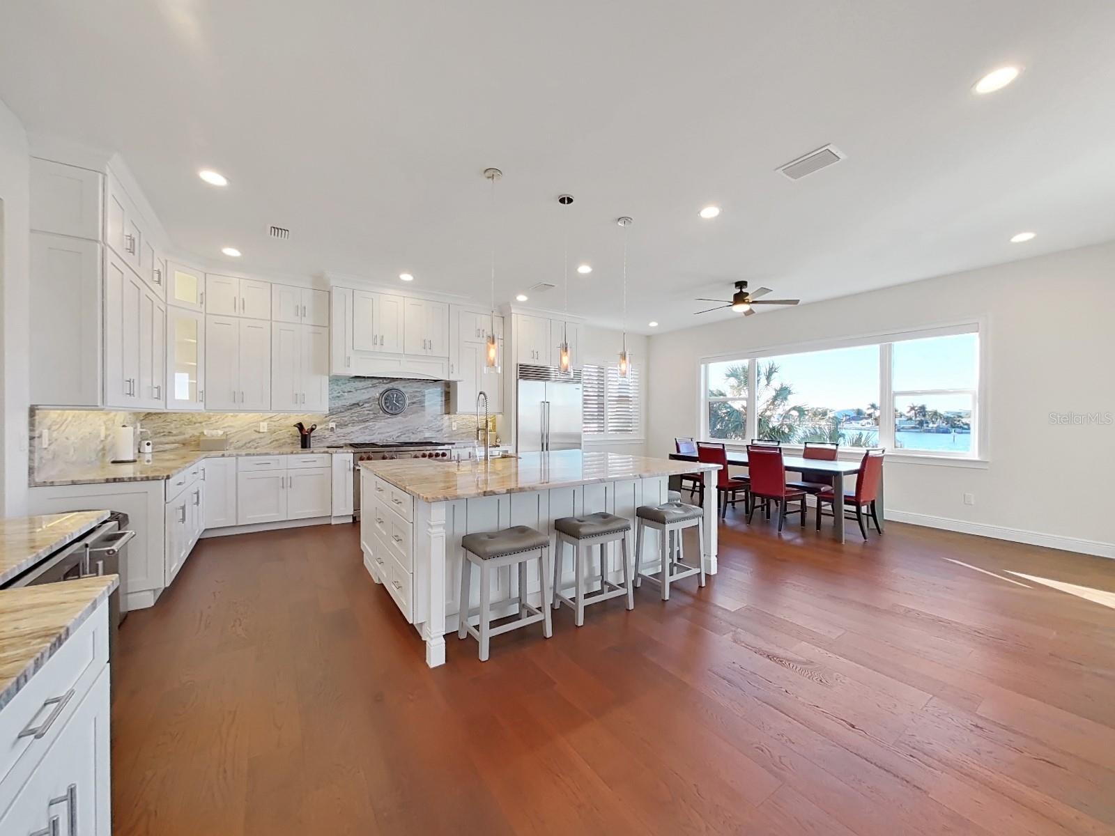 HARBOR BLUFFS SEC 4 - Residential