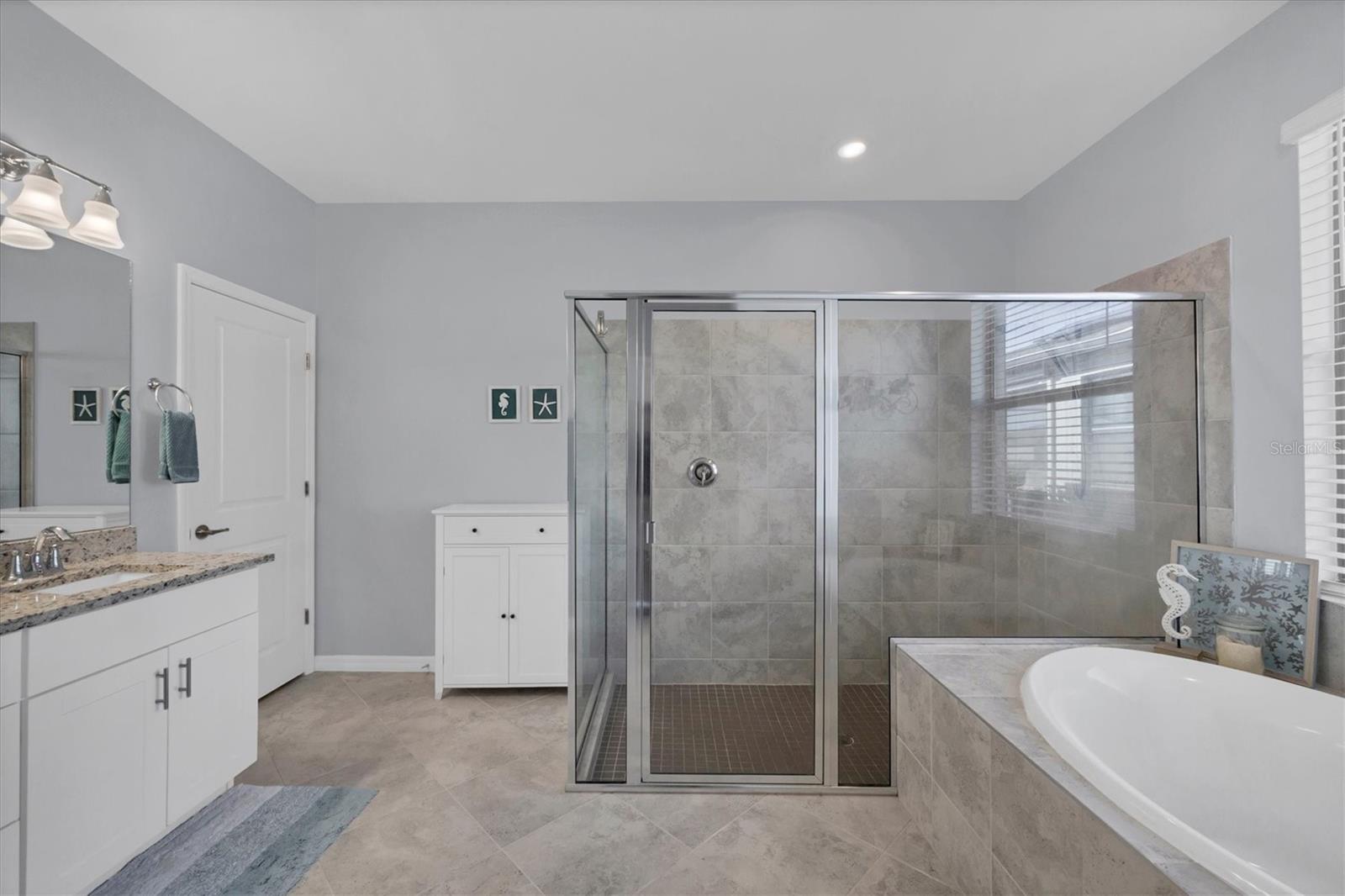 BISCAYNE LANDING - Residential