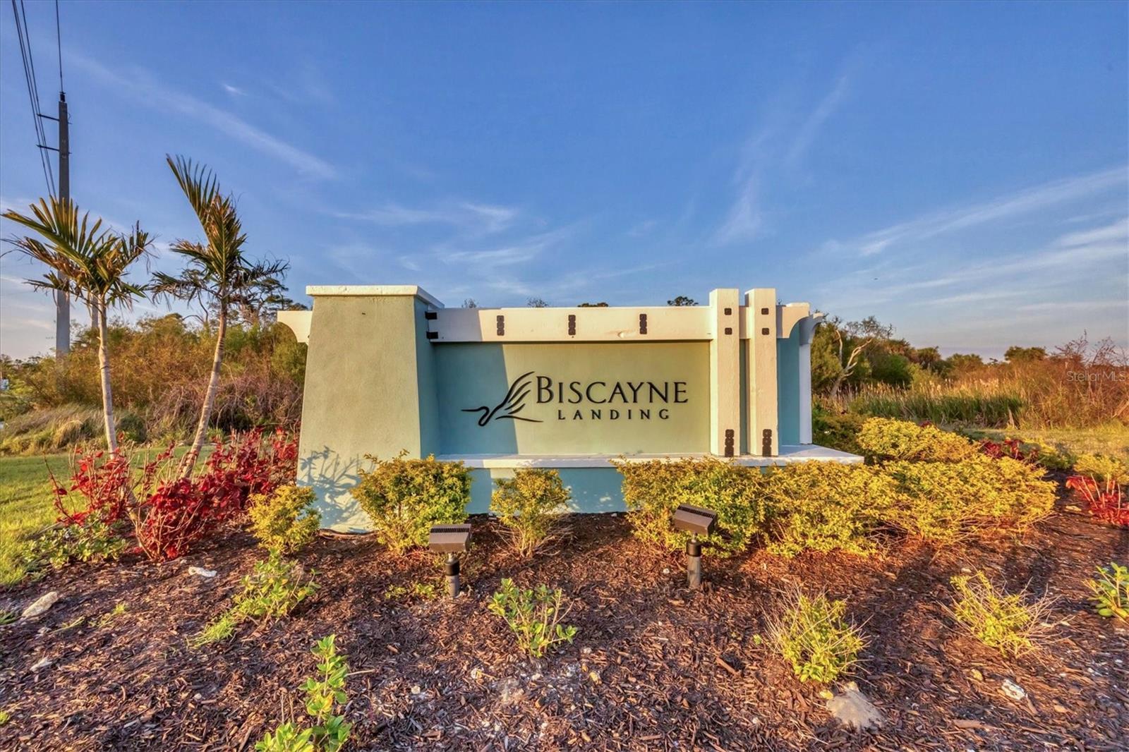 BISCAYNE LANDING - Residential