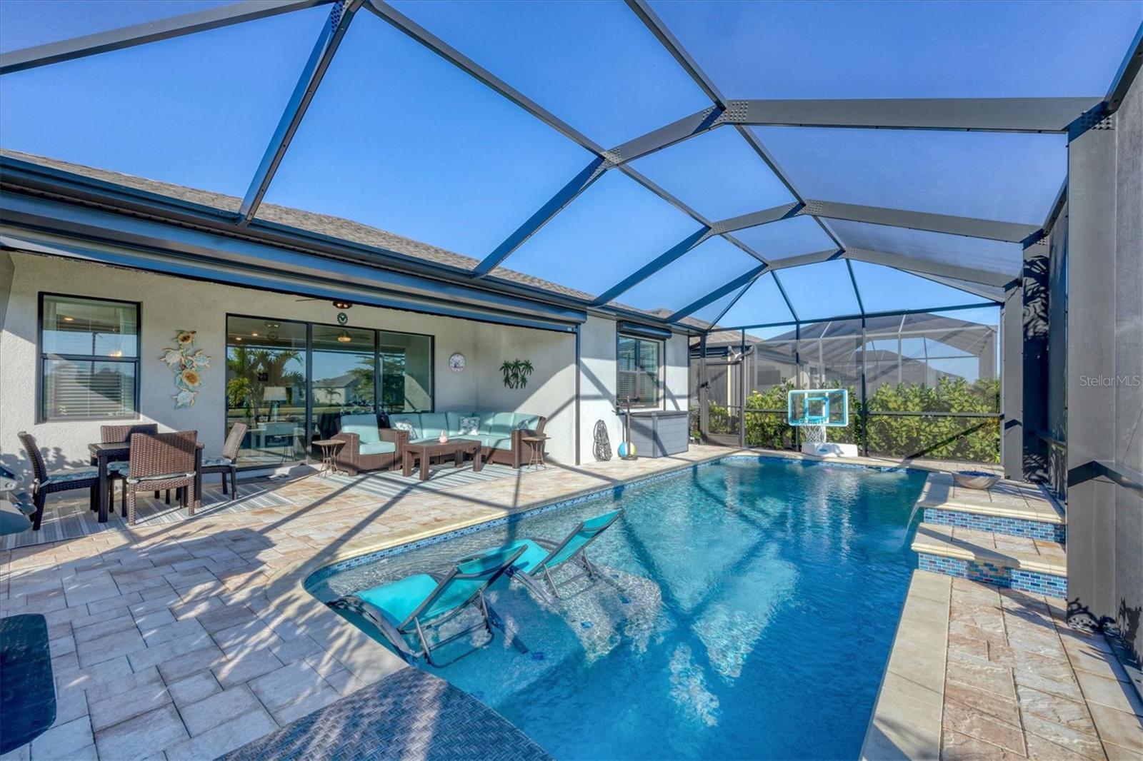 BISCAYNE LANDING - Residential