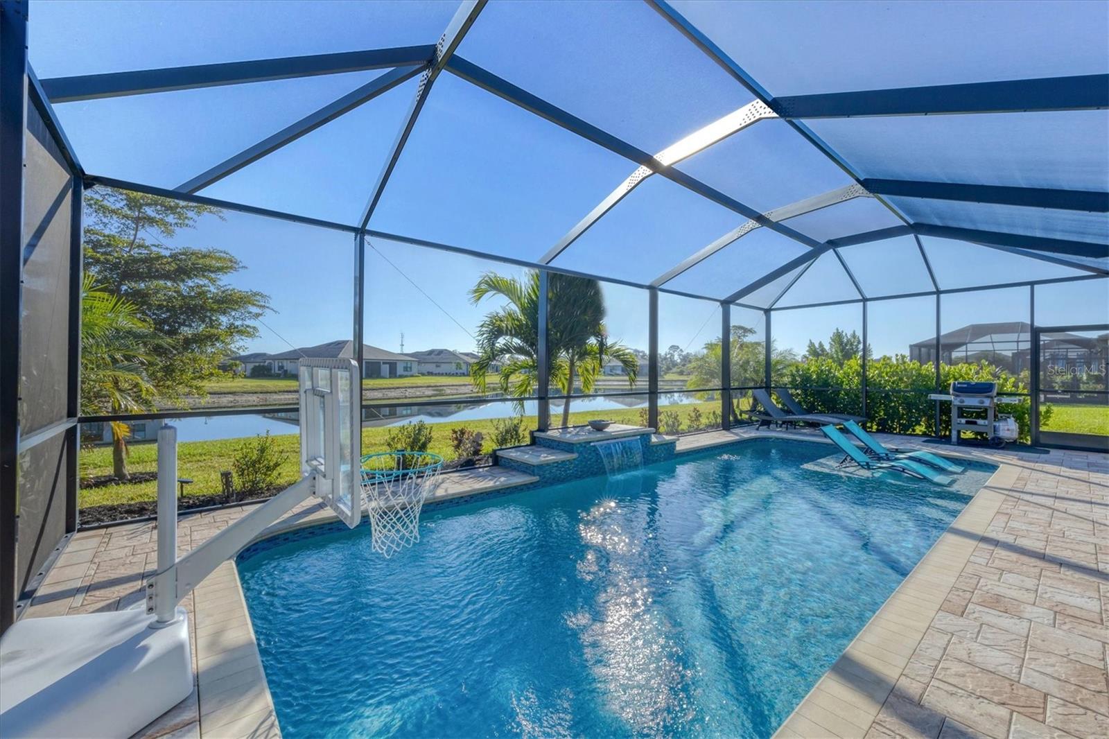 BISCAYNE LANDING - Residential