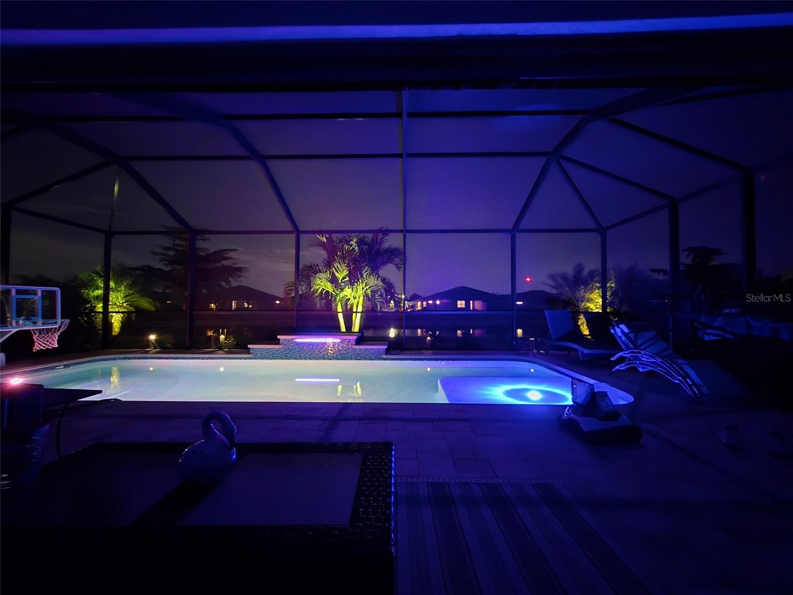 BISCAYNE LANDING - Residential