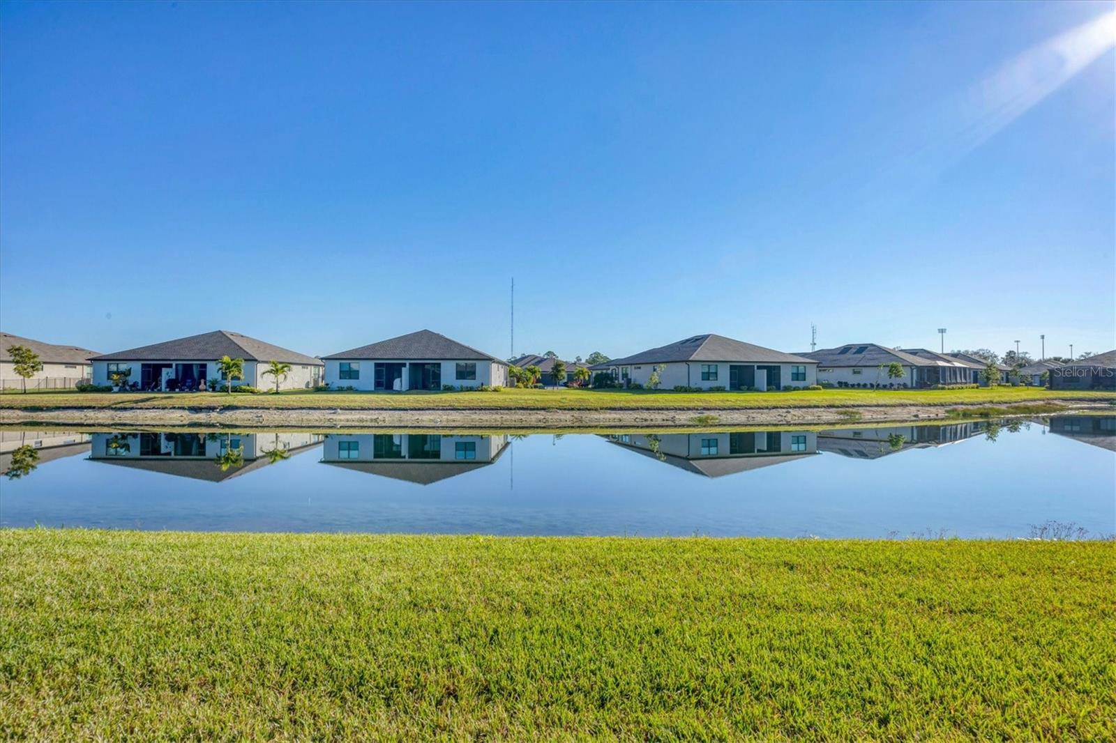BISCAYNE LANDING - Residential