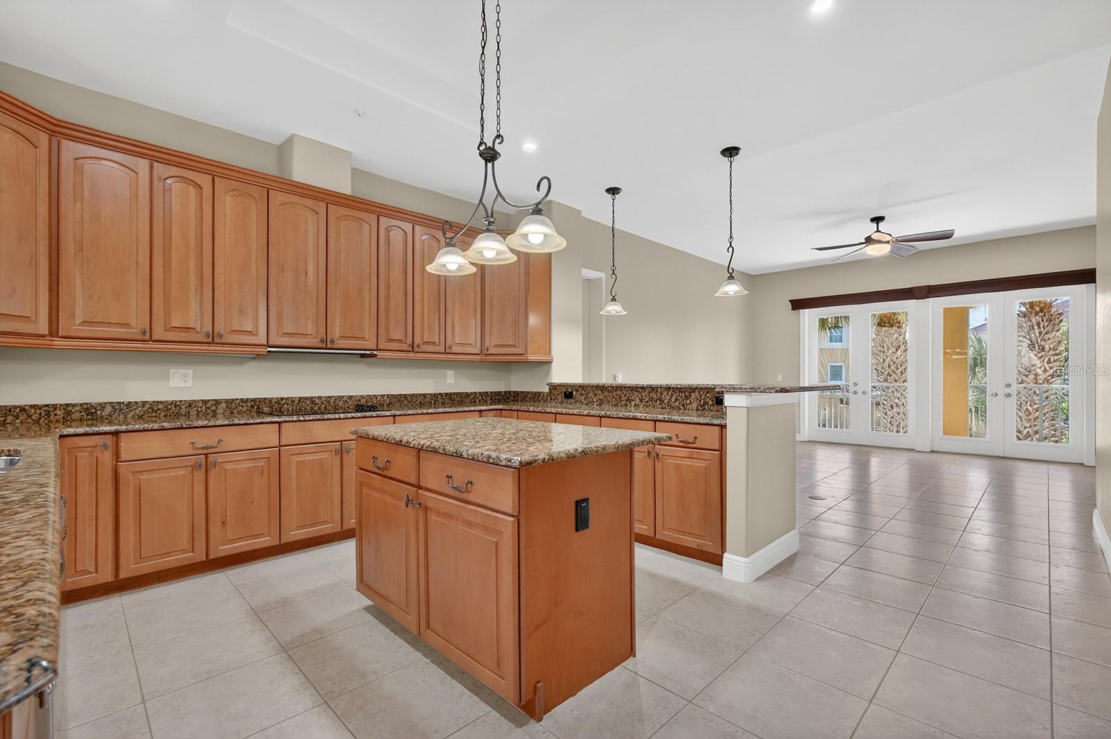 CASA BELLA I - Residential