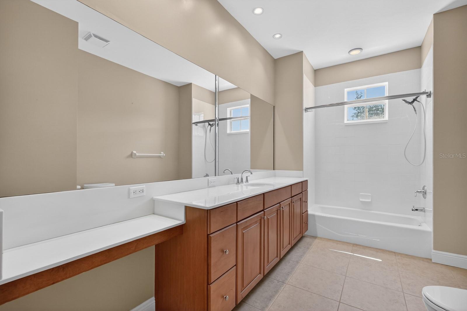 CASA BELLA I - Residential