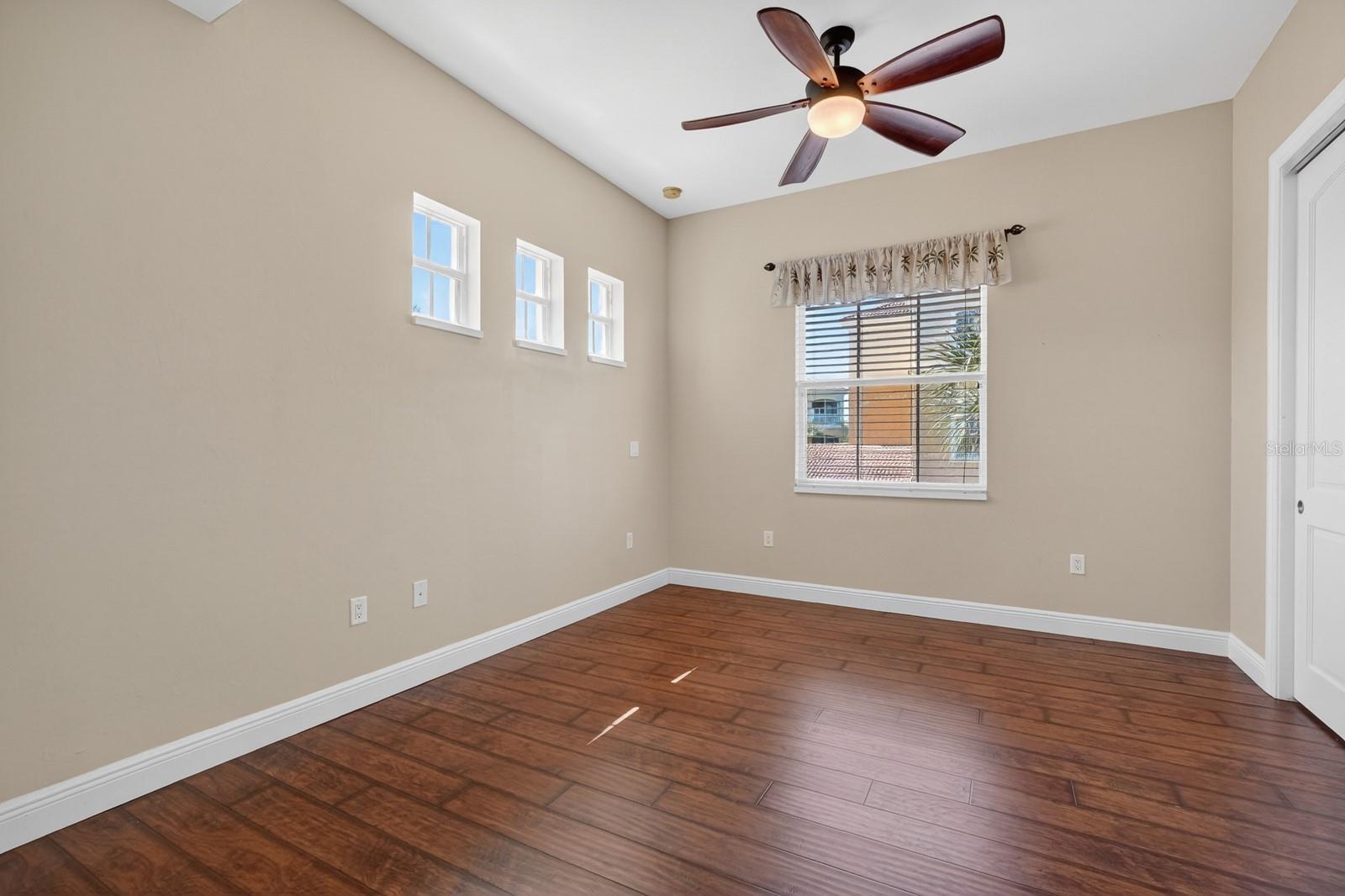 CASA BELLA I - Residential