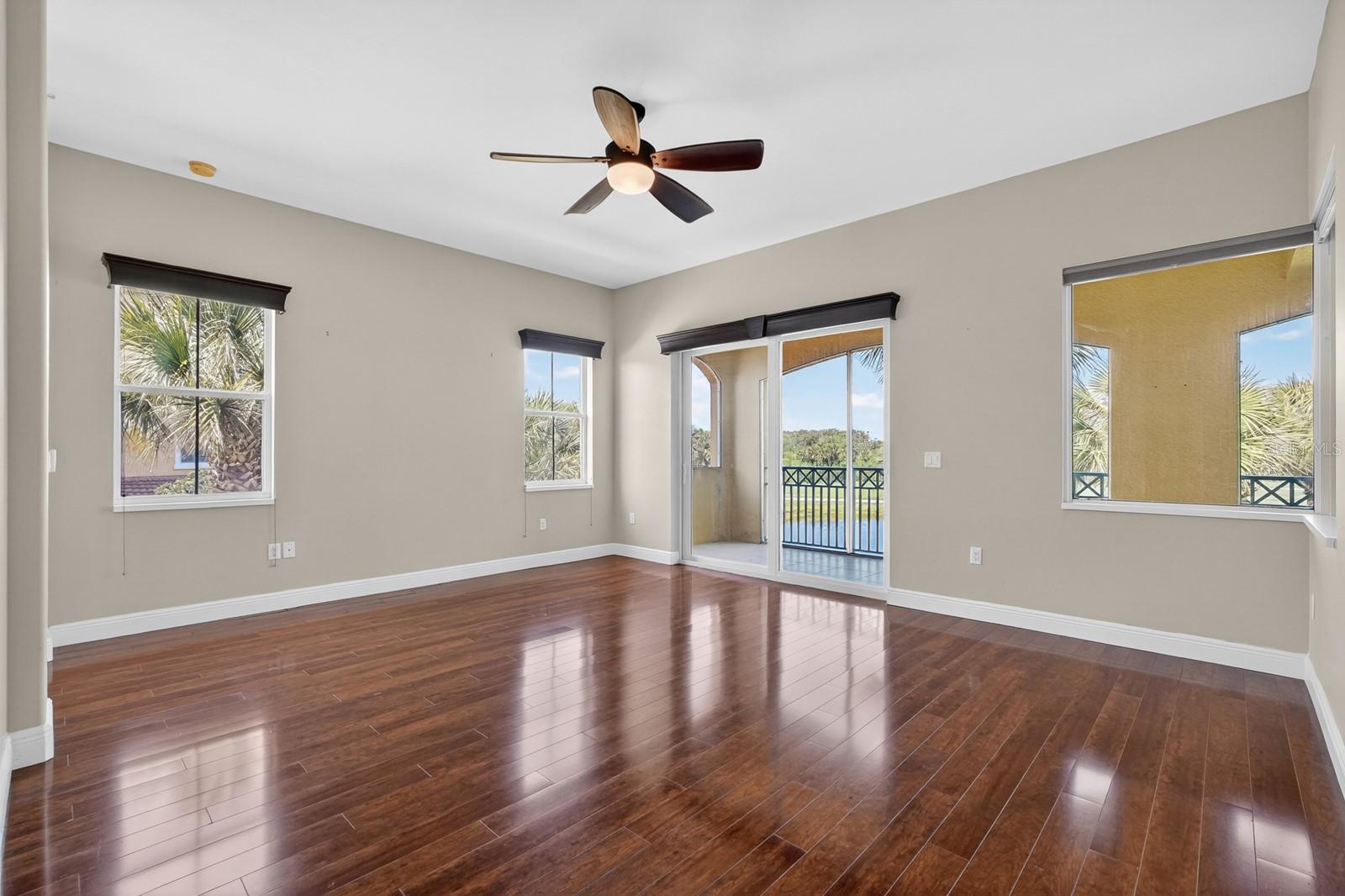 CASA BELLA I - Residential