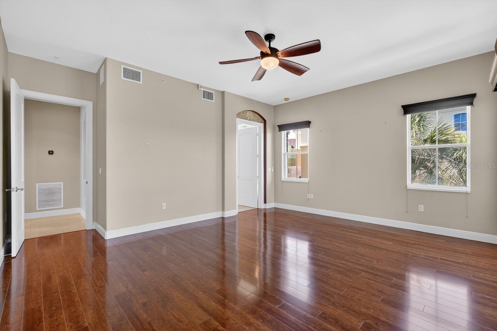 CASA BELLA I - Residential