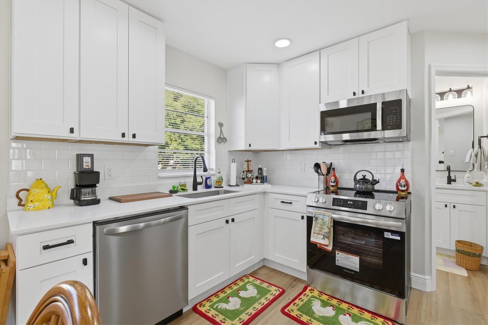 SPRING HILL - Residential