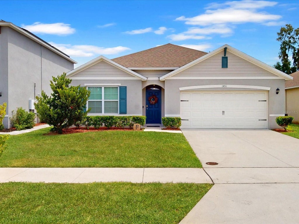 Photo of 1451 Olive Court, Saint Cloud, FL 34771 (MLS # S5156280)