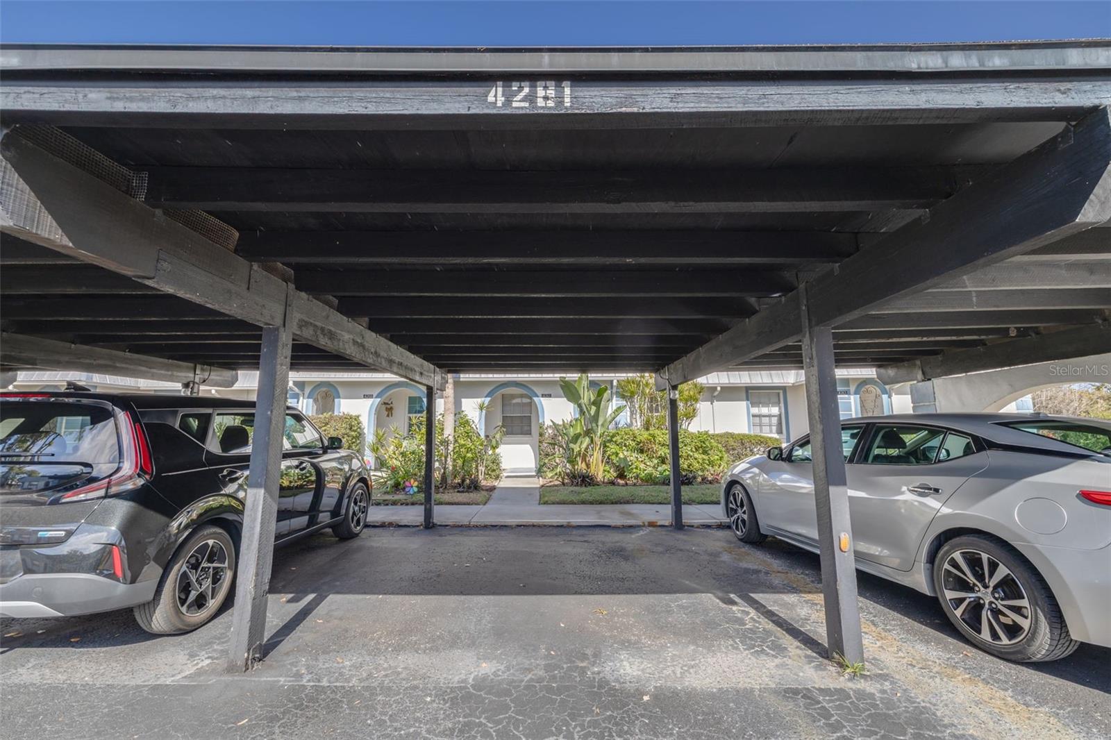 GARDENS OF BEACON SQUARE CONDO - Residential