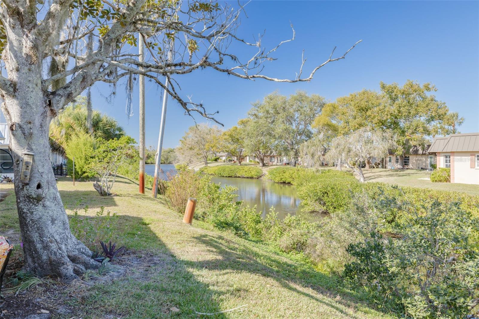 GARDENS OF BEACON SQUARE CONDO - Residential