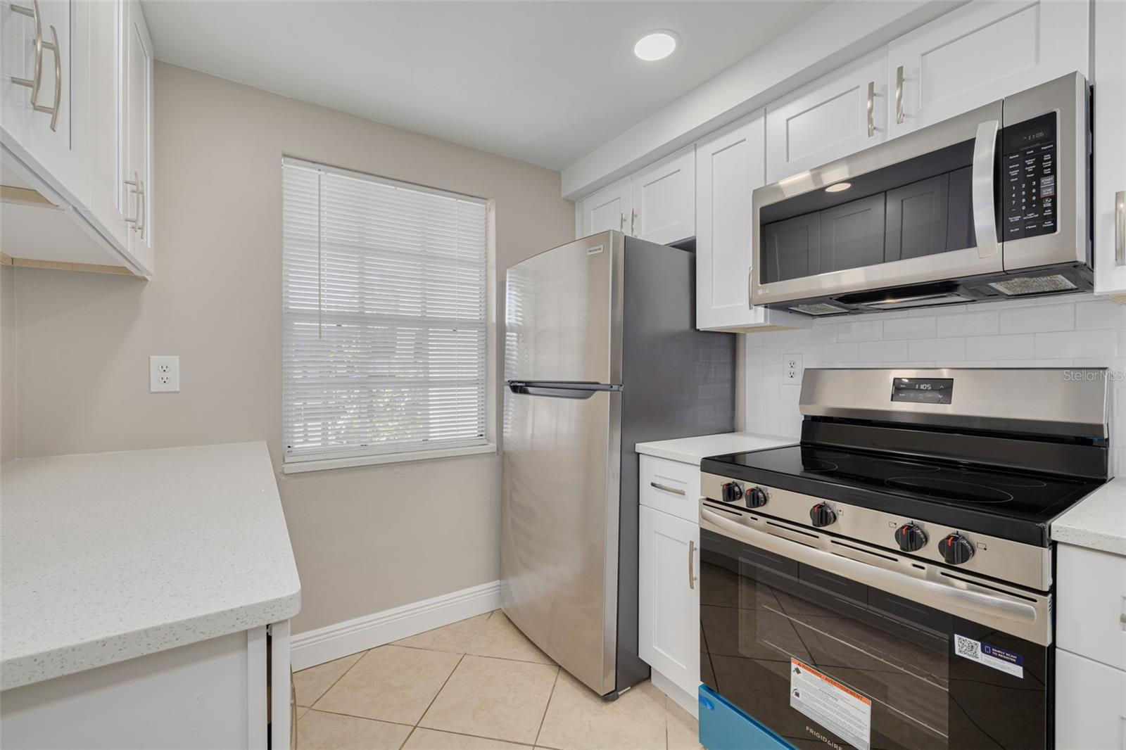 GARDENS OF BEACON SQUARE CONDO - Residential