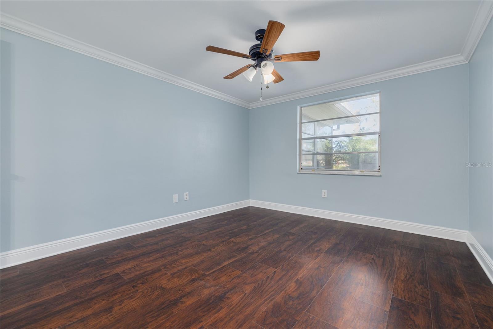 GARDENS OF BEACON SQUARE CONDO - Residential