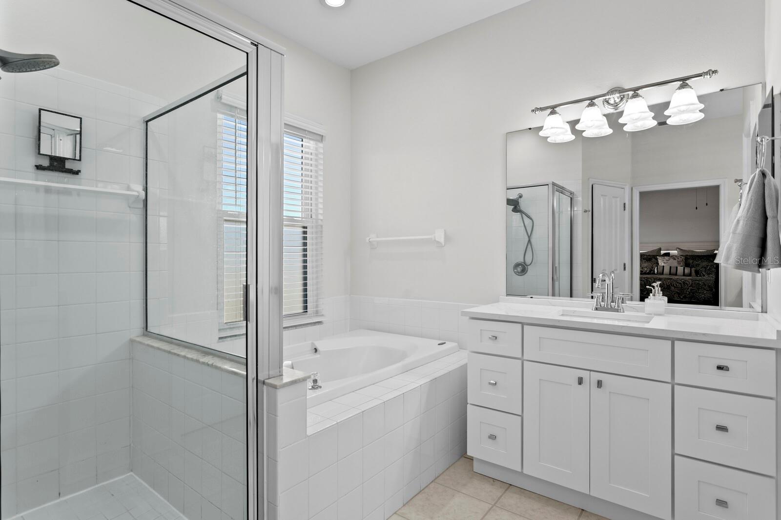 WESTCHASE SEC 323 REV - Residential