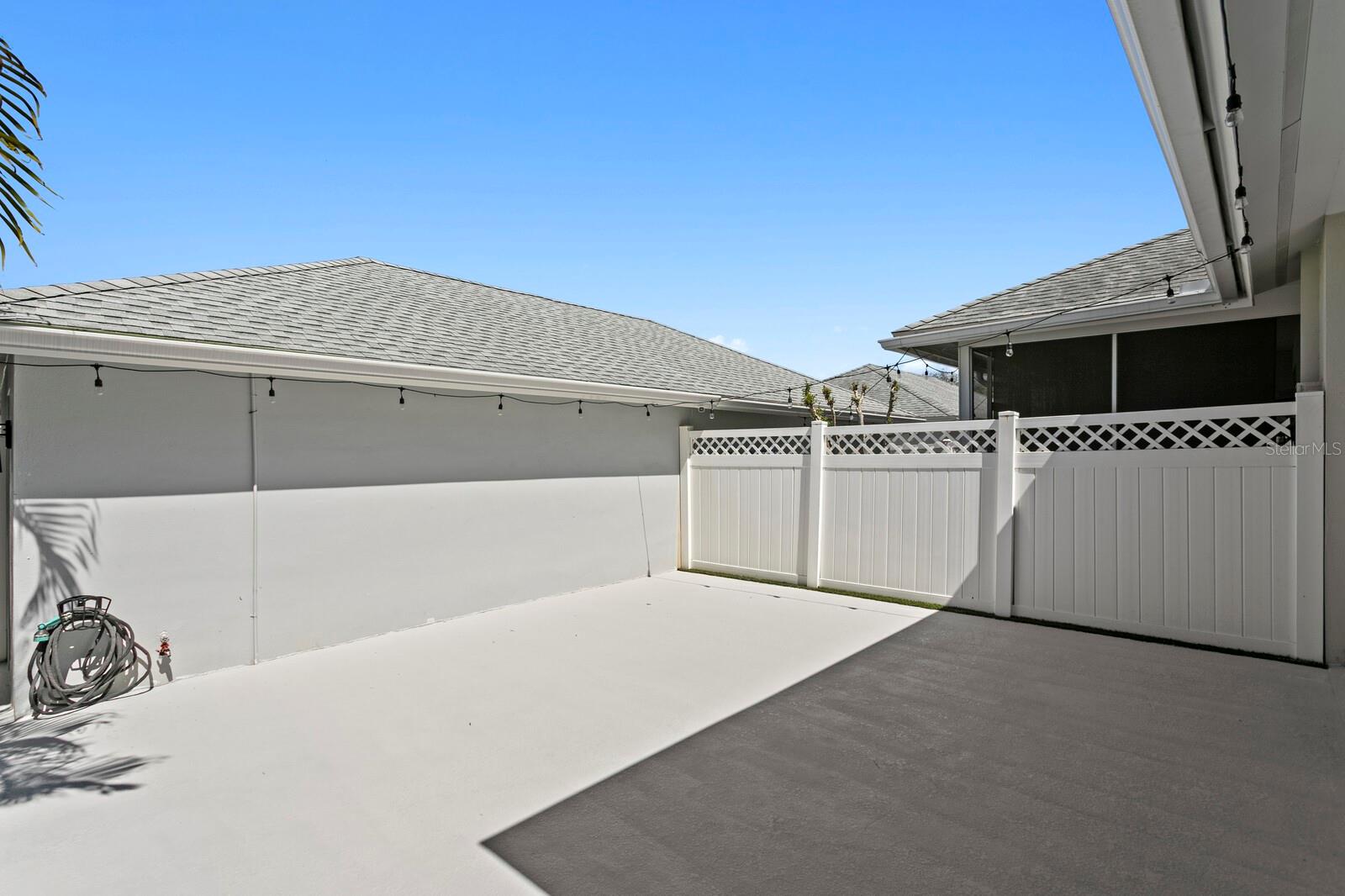 WESTCHASE SEC 323 REV - Residential