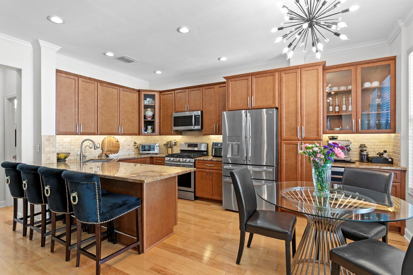 WESTCHASE SEC 323 REV - Residential