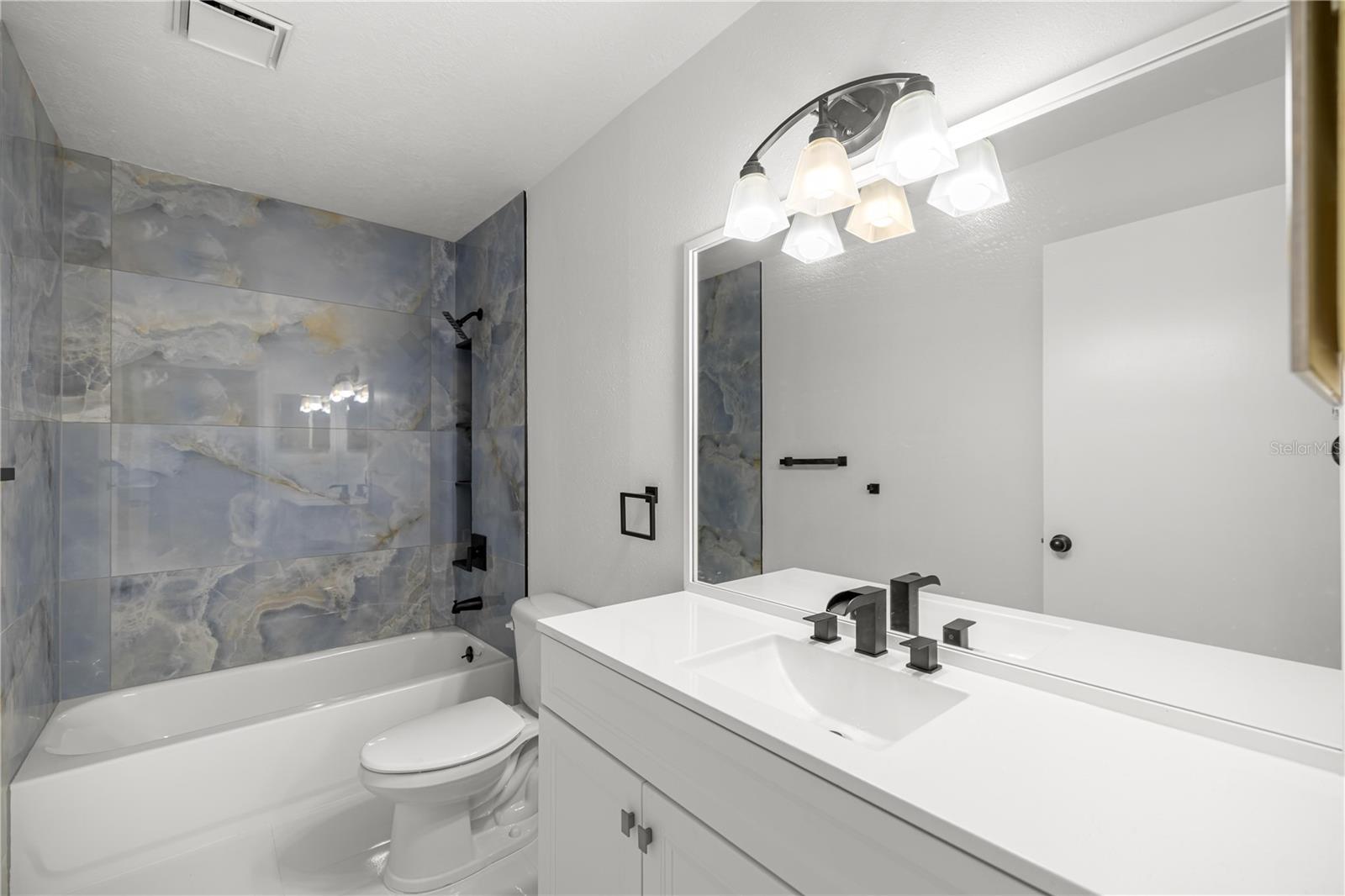 LOCH HARBOUR CONDO - Residential