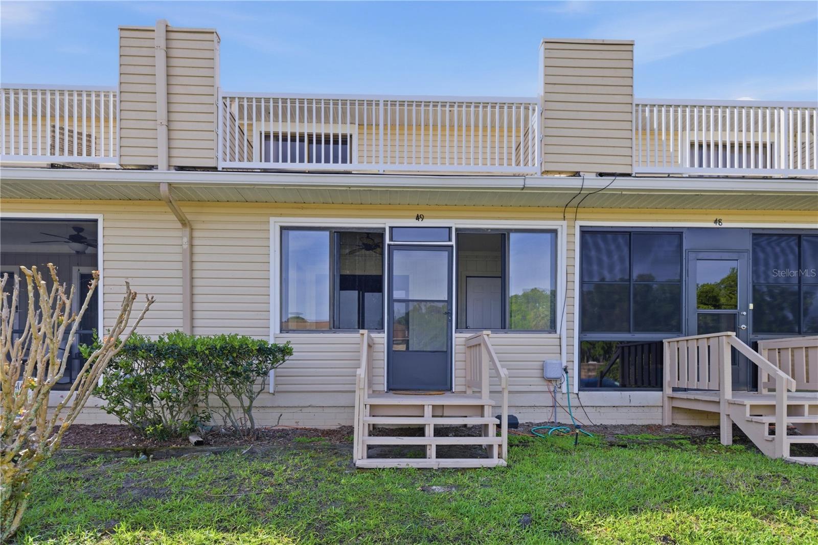 11001 SE SUNSET HARBOR ROAD H49