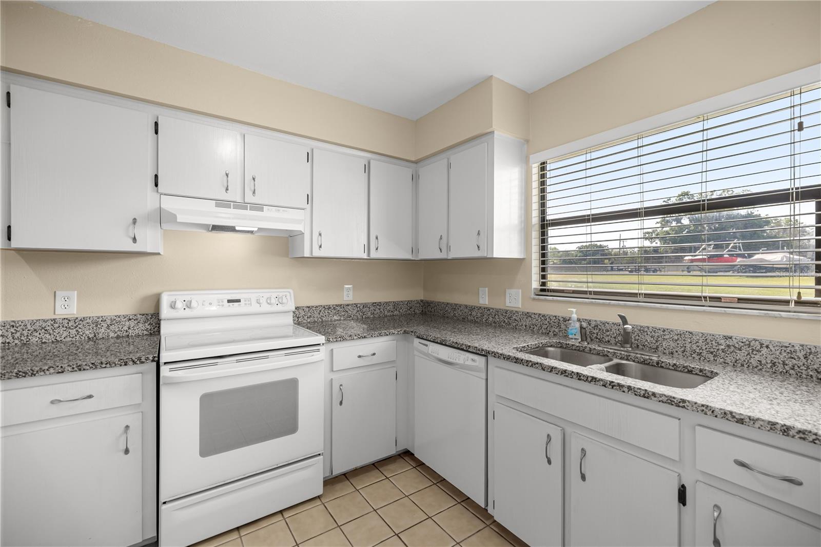 LOCH HARBOUR CONDO - Residential