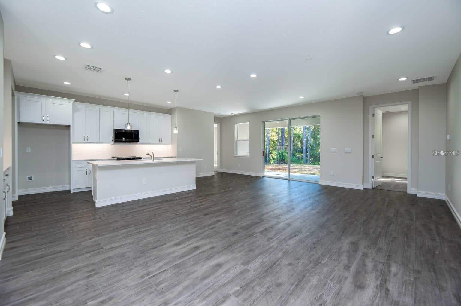 8340 NW 17TH CIRCLE