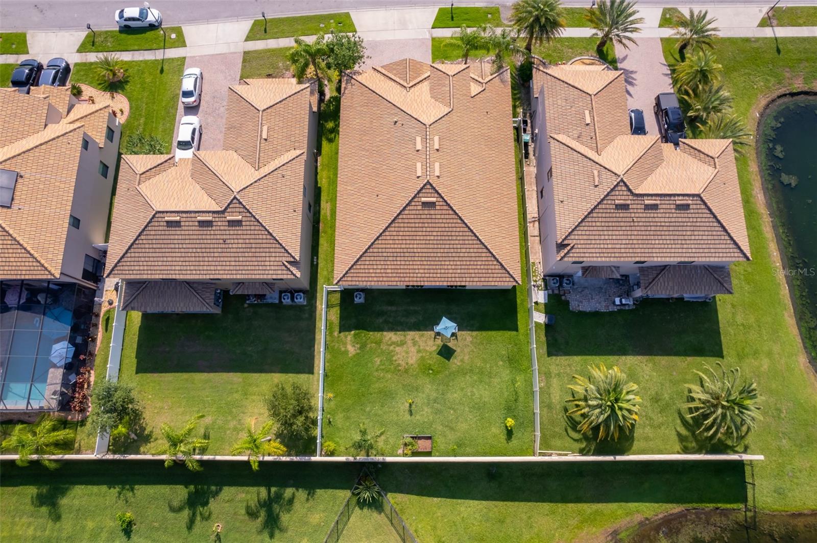 2736 ATHERTON DRIVE