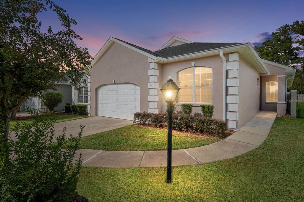 Photo of 2935 SW 41st Pl, Ocala, FL 34474 (MLS # OM710662)