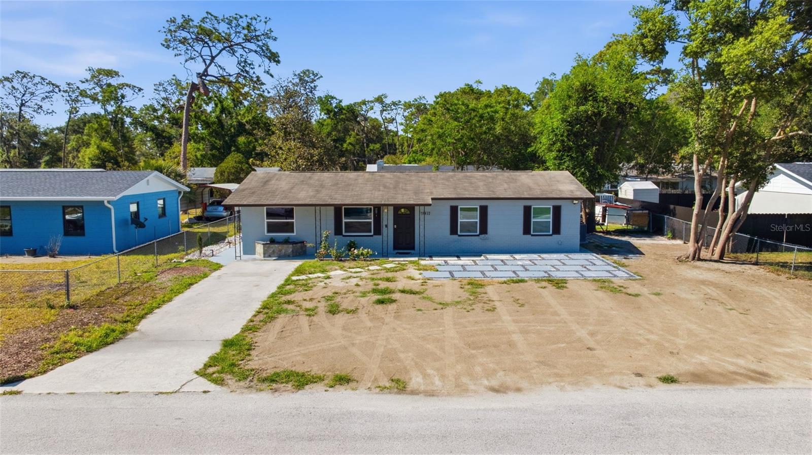 EASY ACRES - Residential