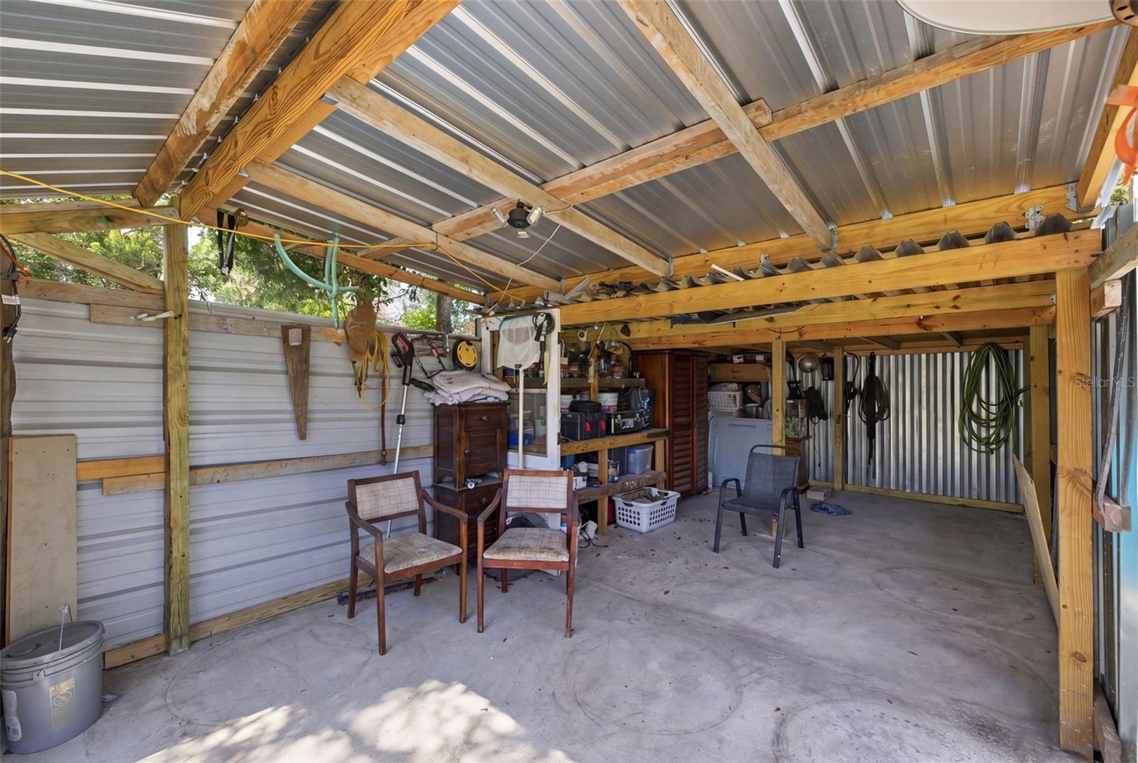 EASY ACRES - Residential