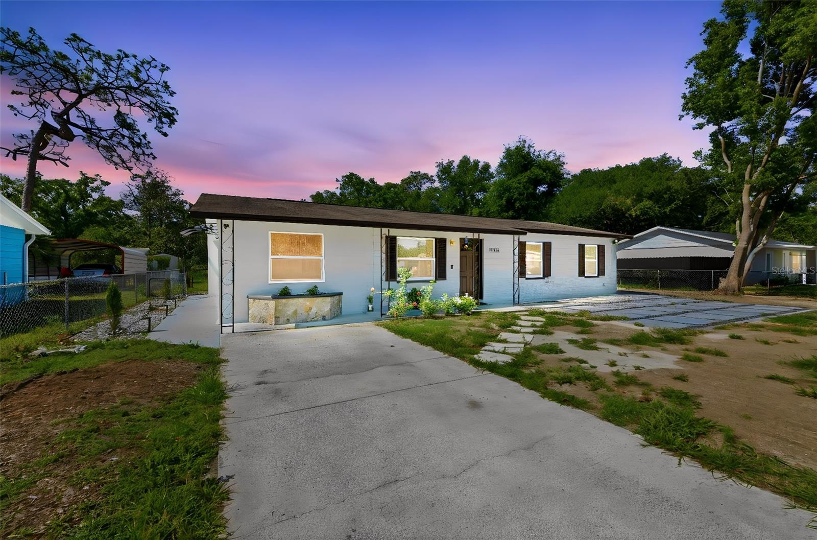 EASY ACRES - Residential