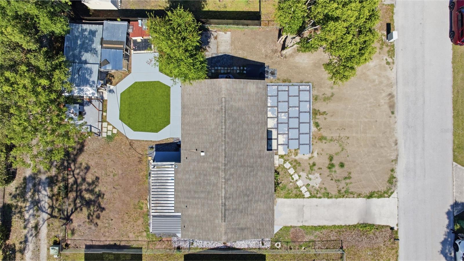 EASY ACRES - Residential