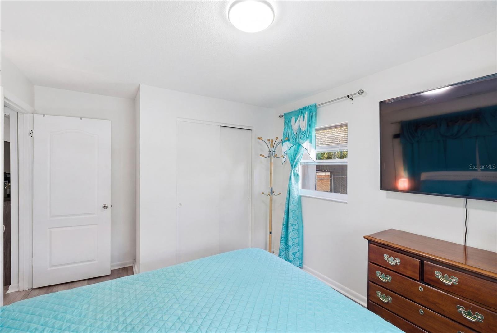 EASY ACRES - Residential
