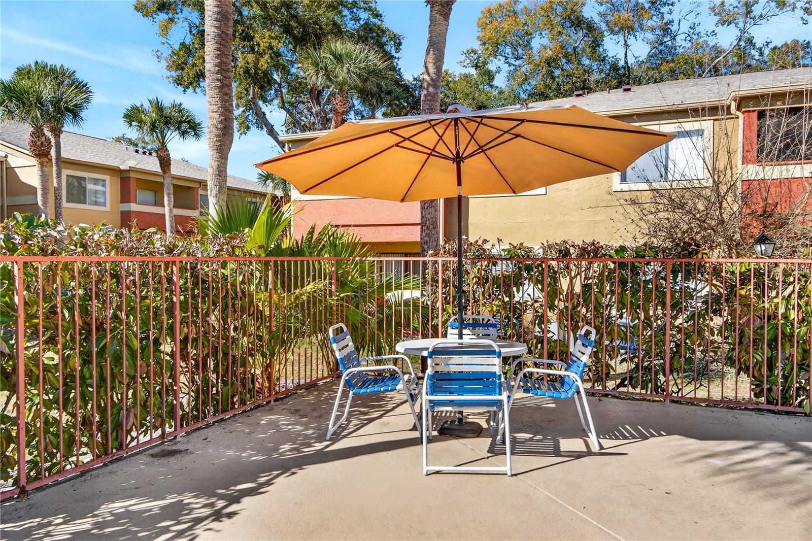 OXFORD SQUARE CONDO - Residential