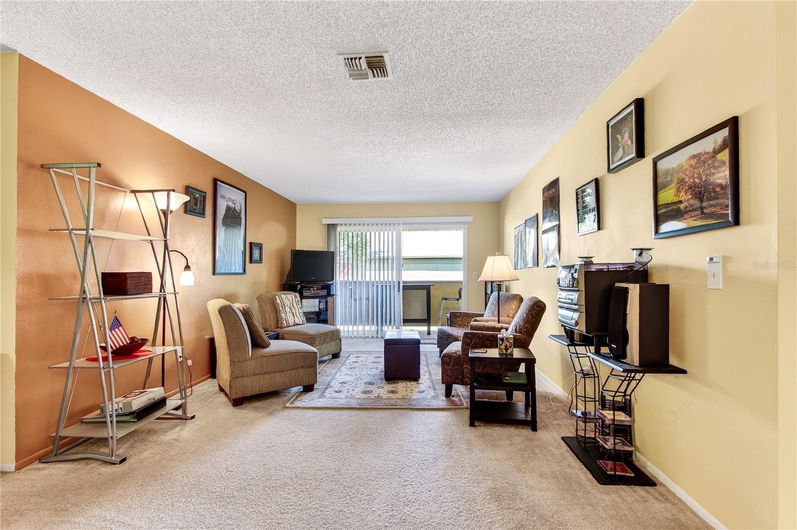 OXFORD SQUARE CONDO - Residential