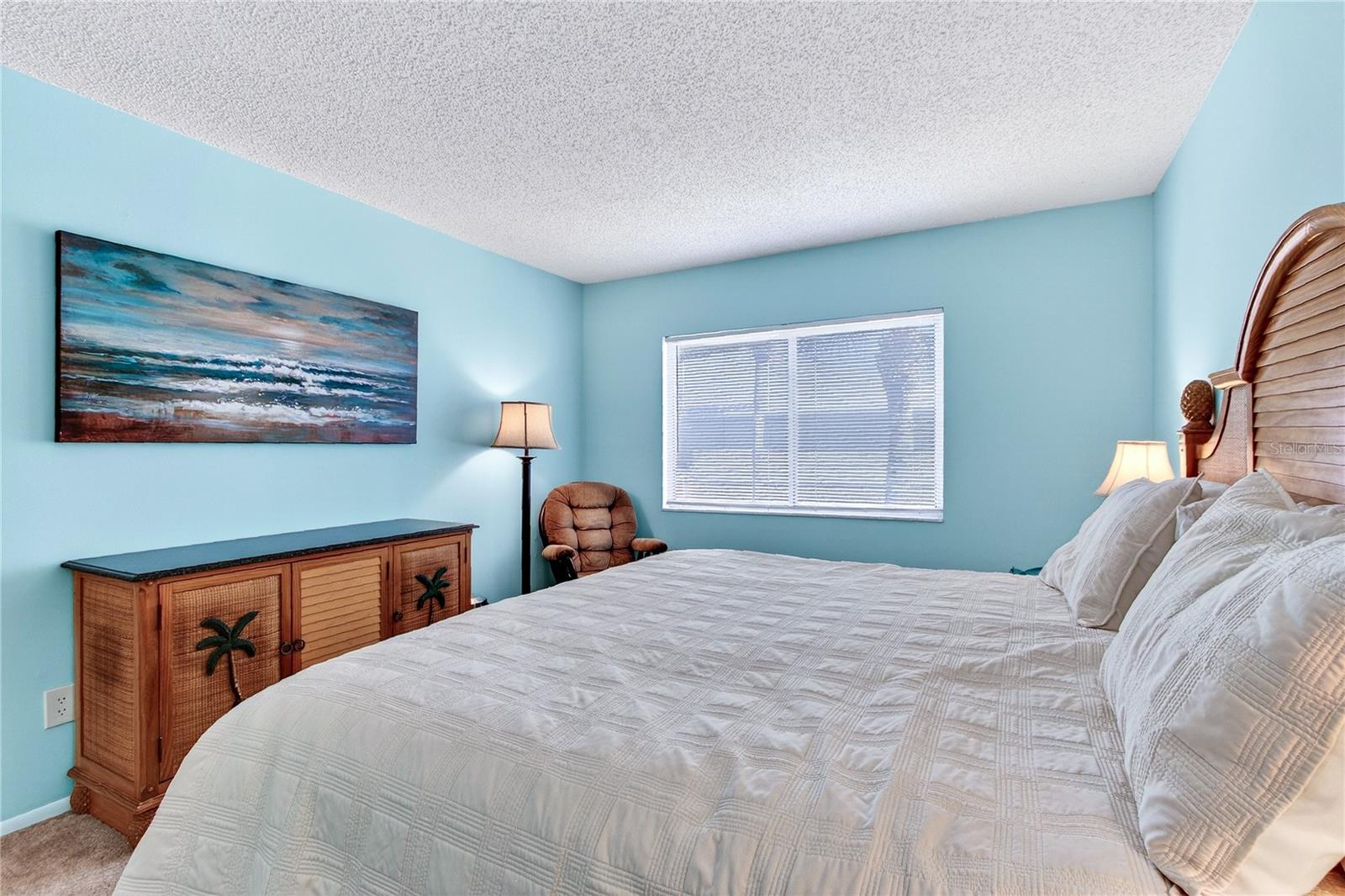 OXFORD SQUARE CONDO - Residential