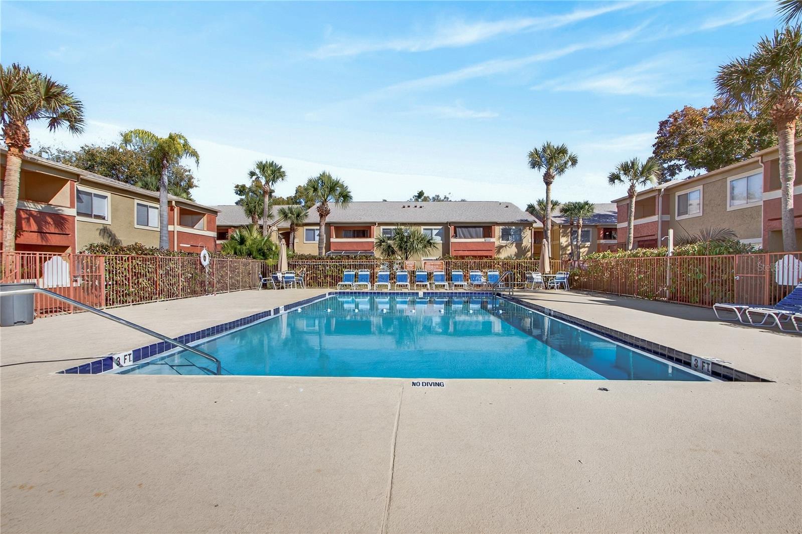 OXFORD SQUARE CONDO - Residential