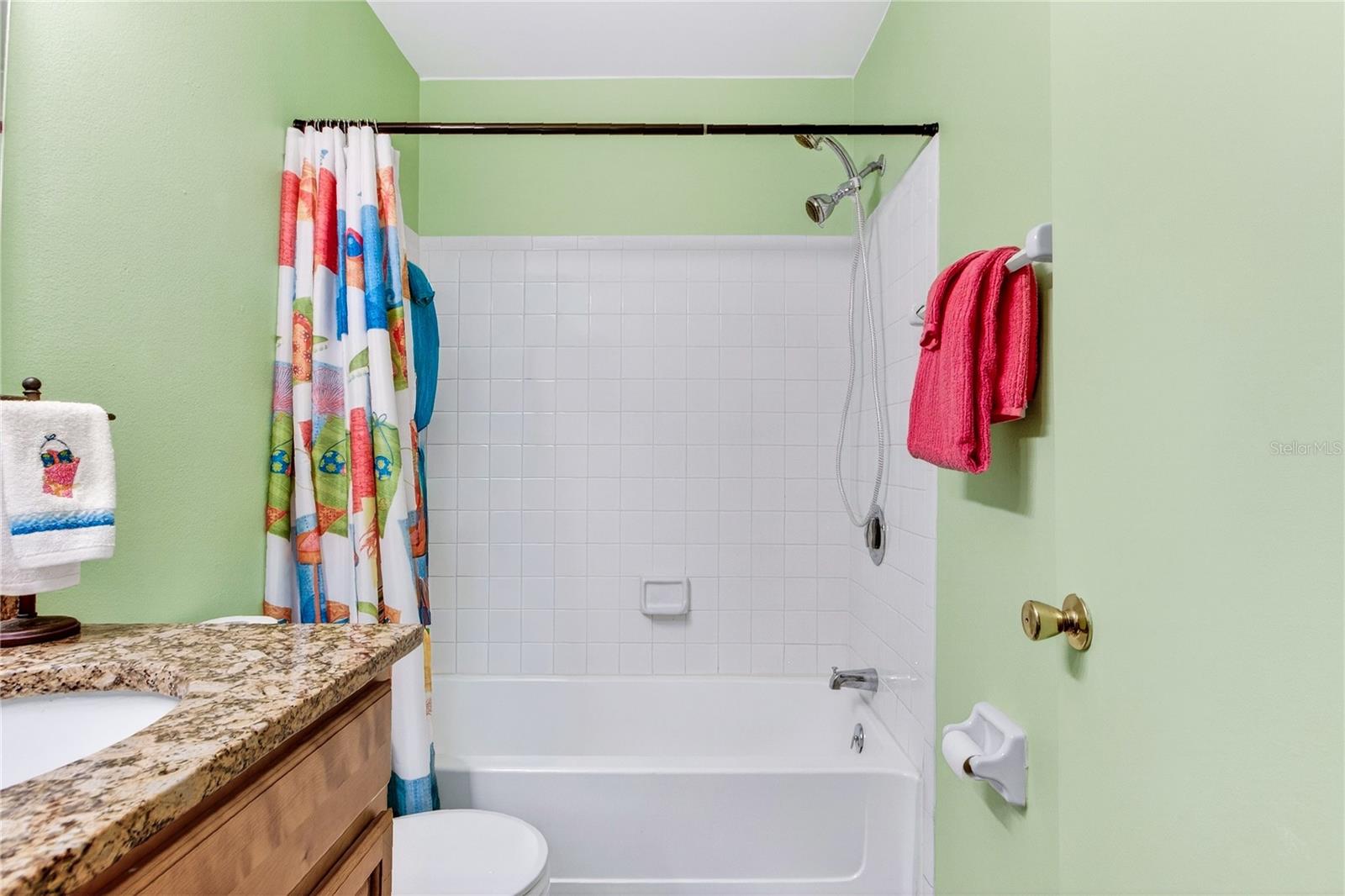 OXFORD SQUARE CONDO - Residential