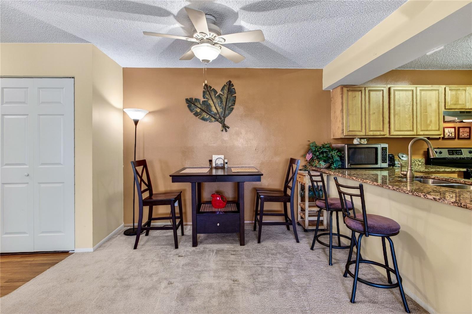 OXFORD SQUARE CONDO - Residential