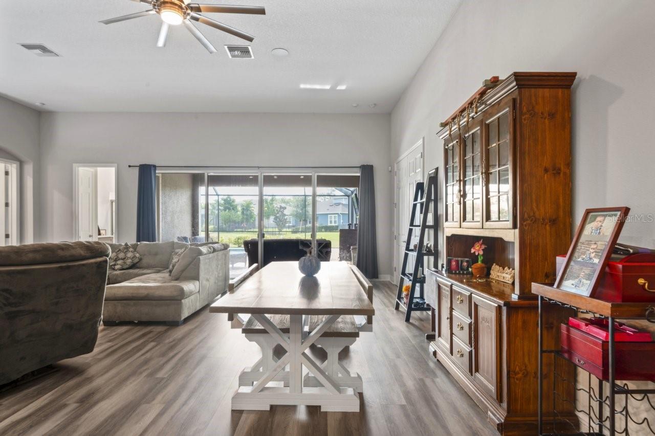 WOODLANDS/LONGLEAF - Residential