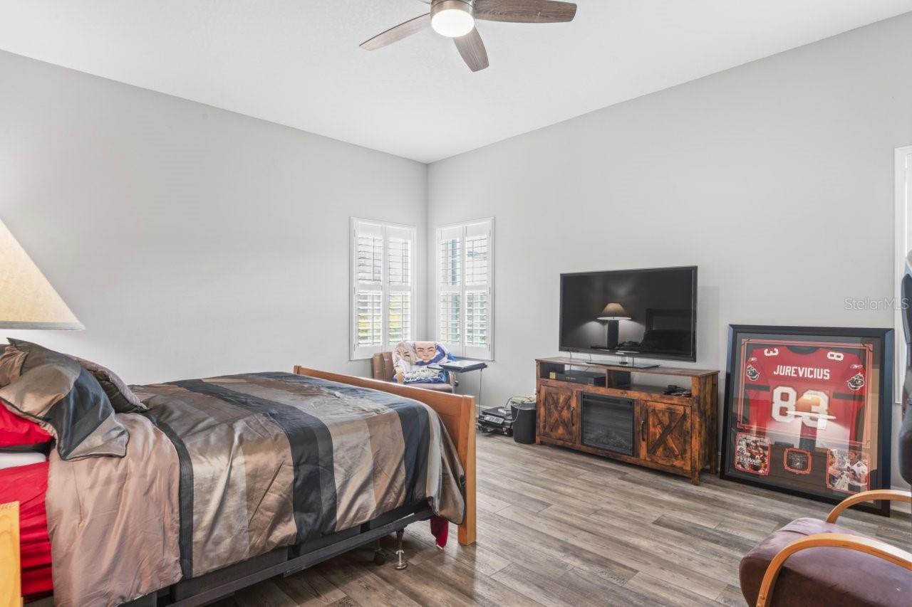 WOODLANDS/LONGLEAF - Residential