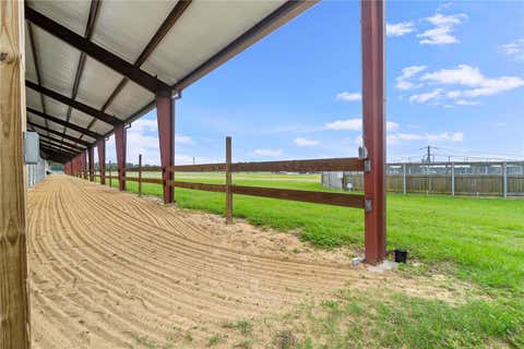 Tiny photo for 1345 NE 155th Place, Citra, FL 32113 (MLS # OM729643)