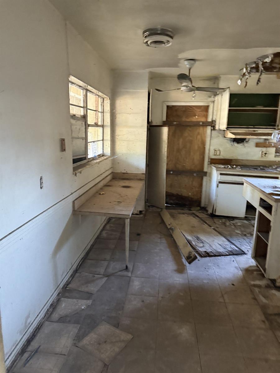 AYALAS GROVE SUB - Residential